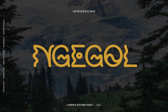 Evaluating Ngegol: A Curved Line Font for Modern Headlines